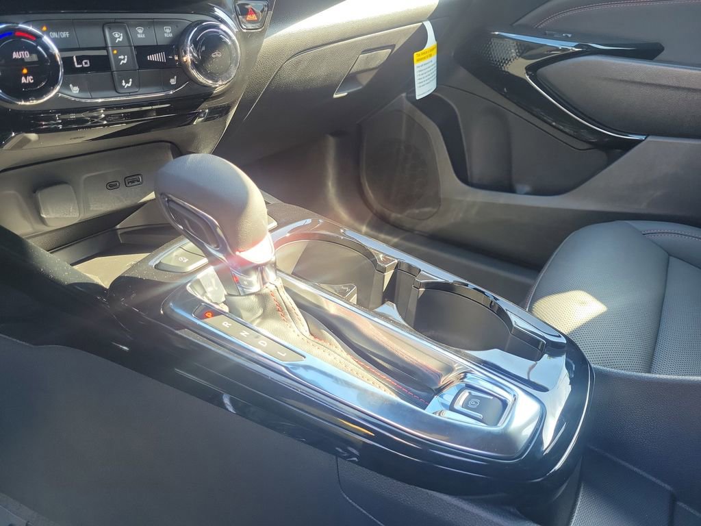 New 2026 Chevrolet Trax RS w/ Sunroof Package image 30