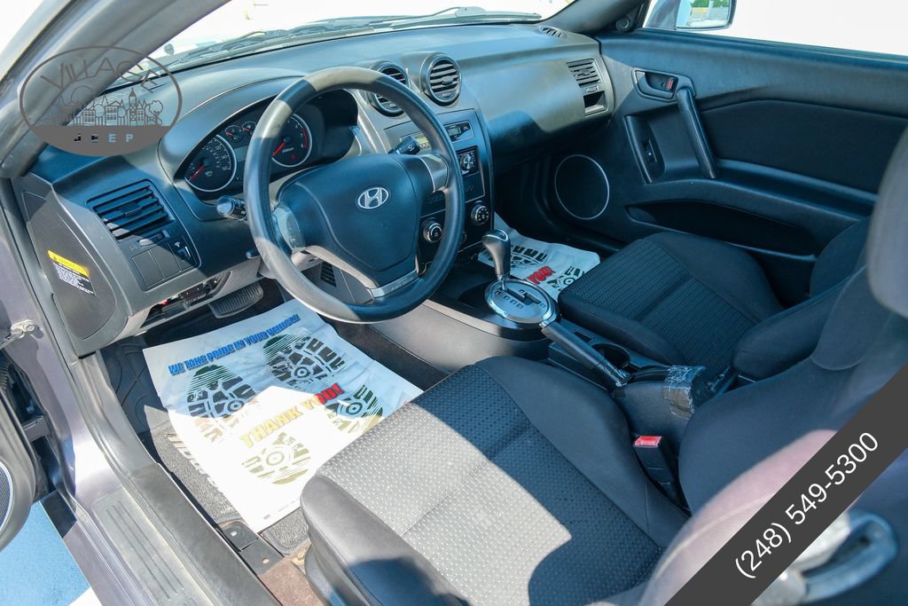 Used 2008 Hyundai Tiburon GS FWD image 10