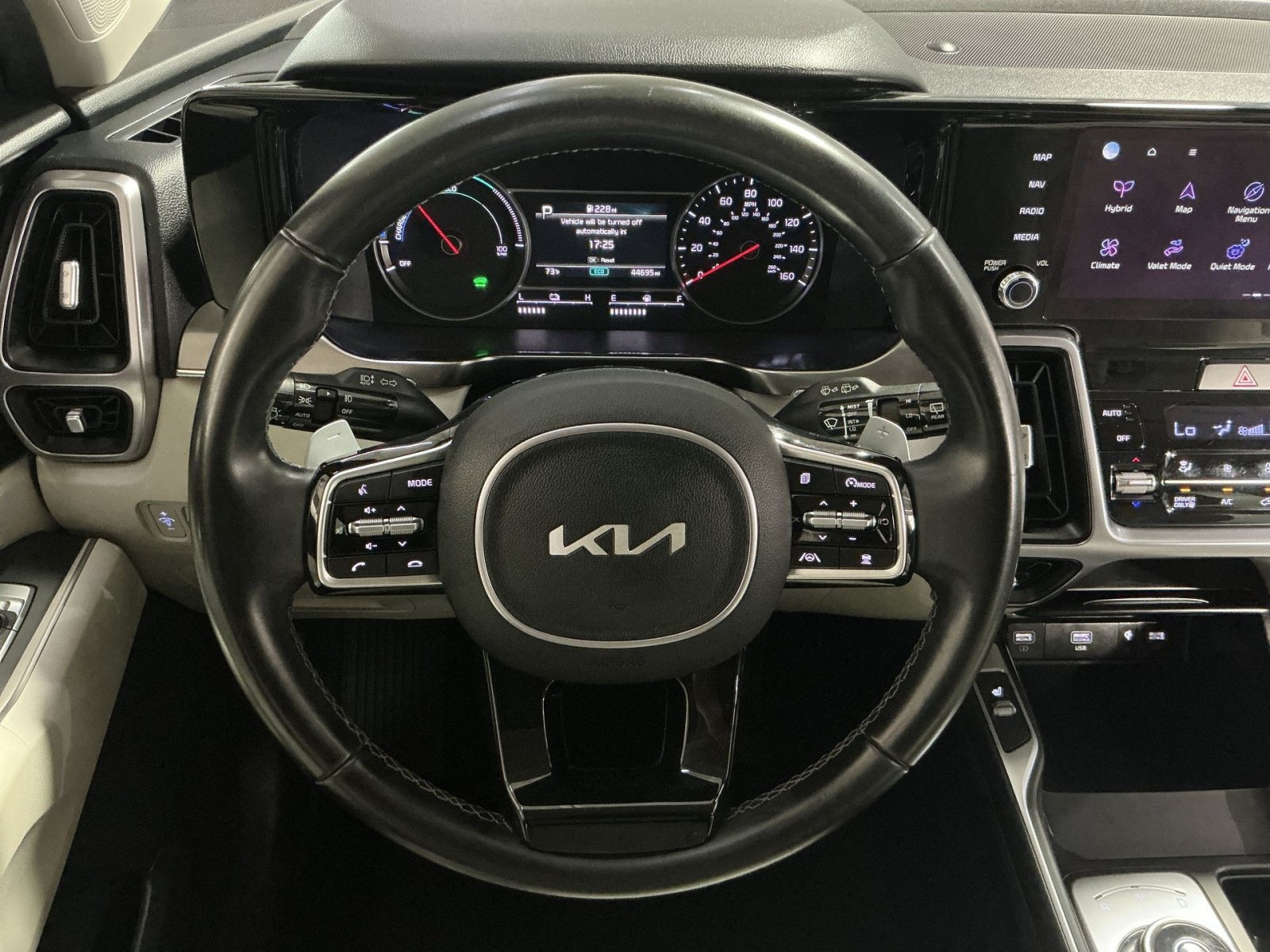 Used 2023 Kia Sorento EX AWD/4WD image 17