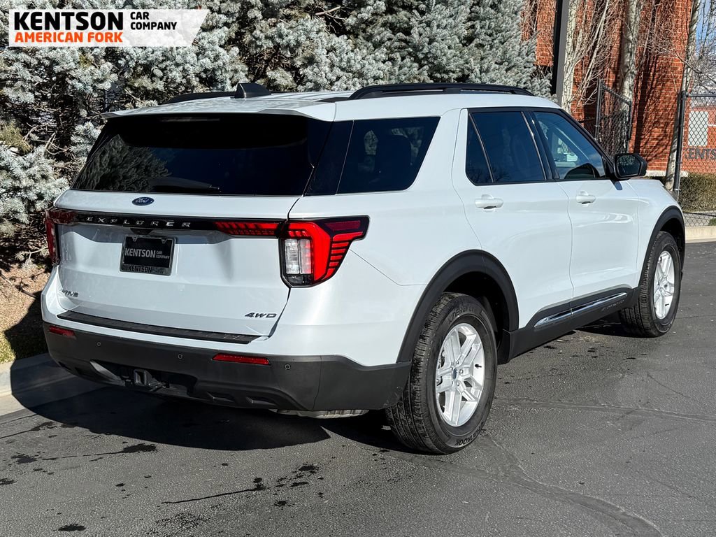 Used 2025 Ford Explorer Active image 7
