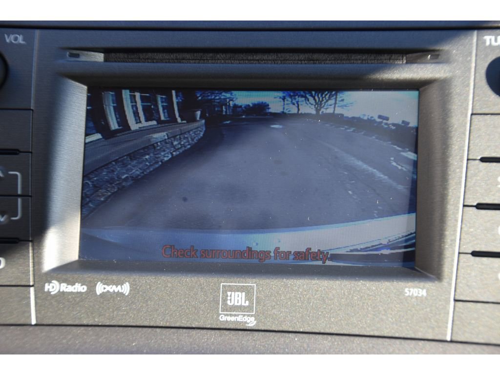 Used 2015 Toyota Prius Four image 22