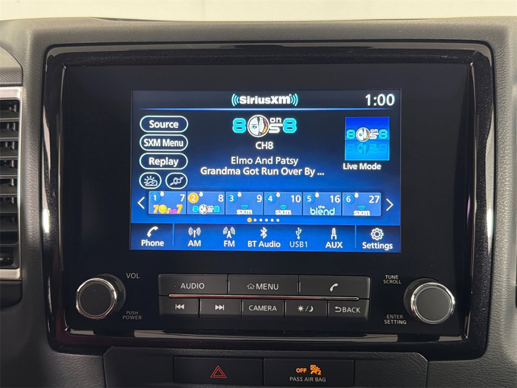 Used 2022 Nissan Frontier SV w/ SV Premium Package image 29