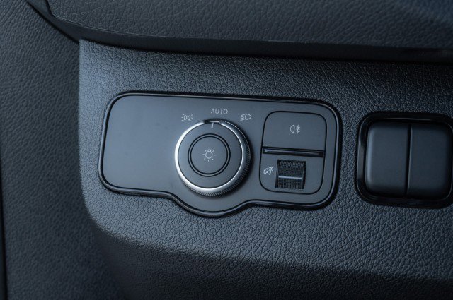 New 2025 Mercedes-Benz Sprinter 2500 image 18