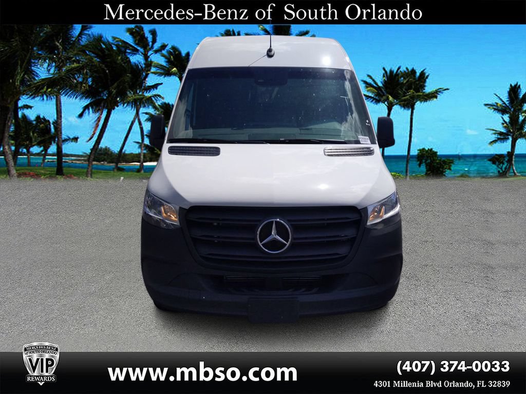 Used 2022 Mercedes-Benz Sprinter 2500 image 6
