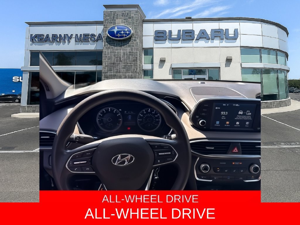 Used 2020 Hyundai Santa Fe SE AWD/4WD image 3