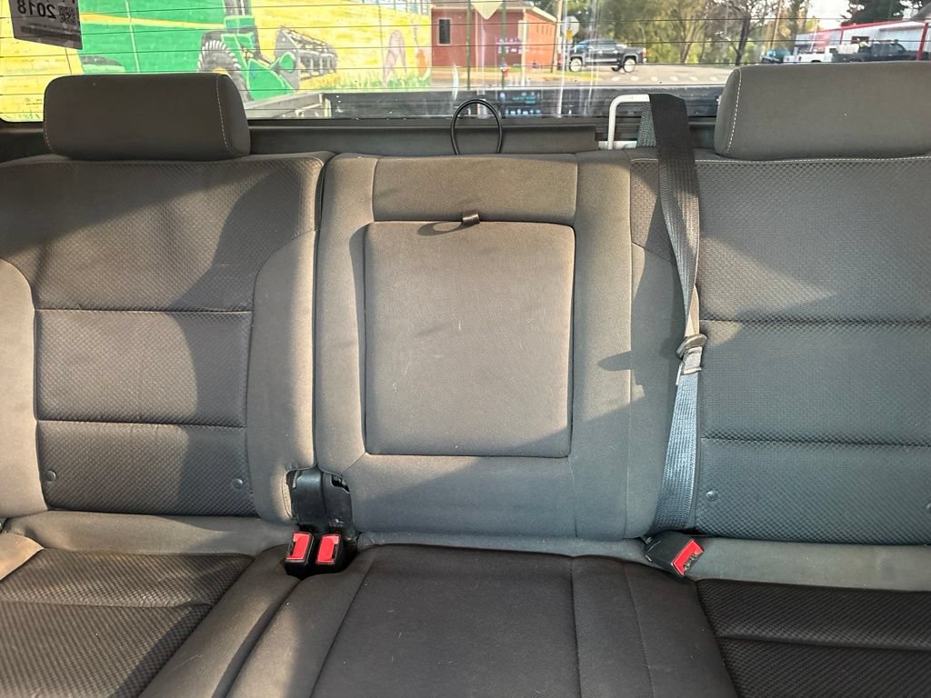 Used 2018 Chevrolet Silverado 1500 LT w/ All Star Edition AWD/4WD image 17