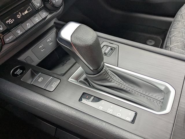 New 2026 Nissan Kicks SV w/ Cold Weather Package FWD image 21