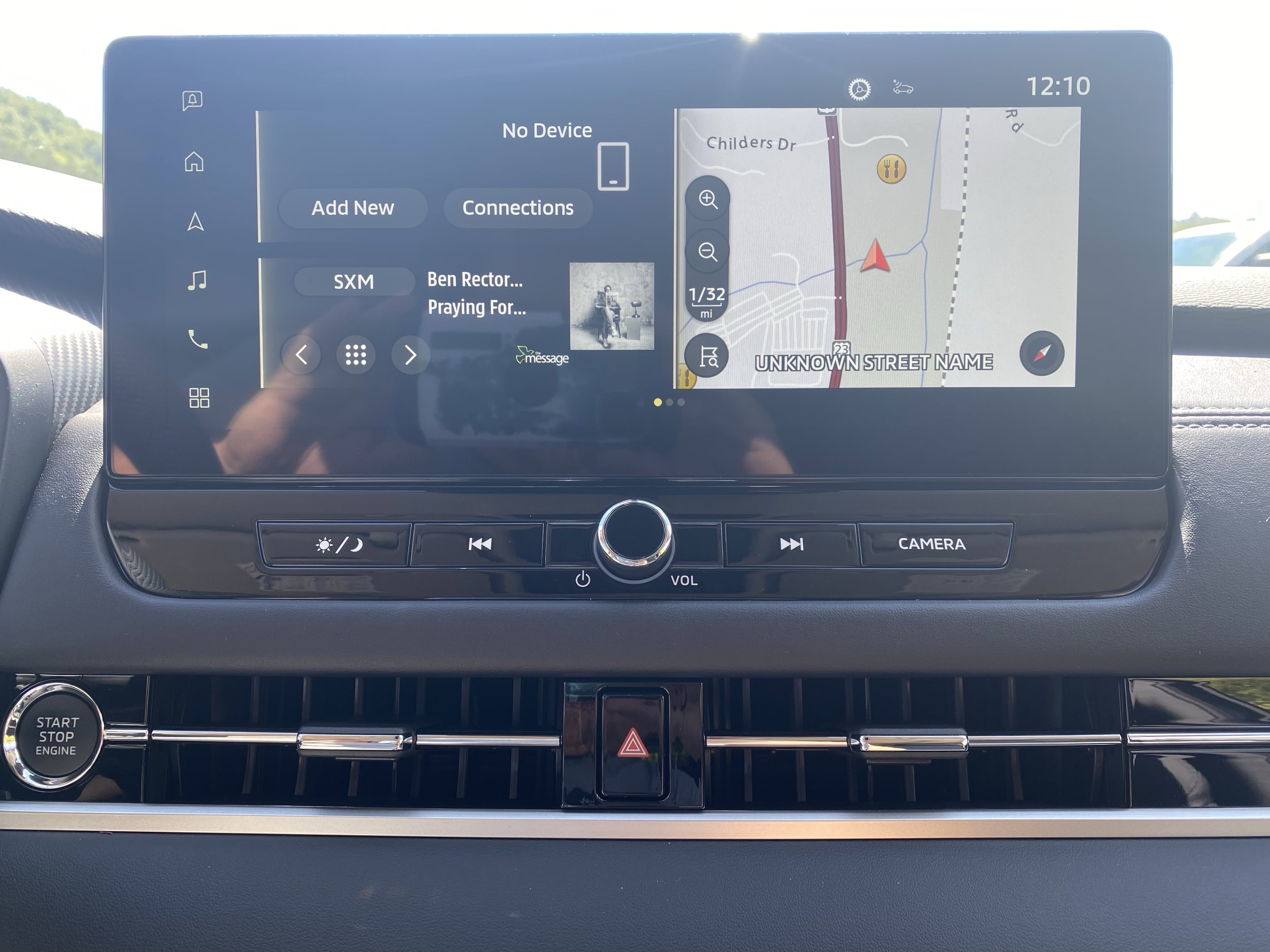 New 2025 Mitsubishi Outlander SE image 12