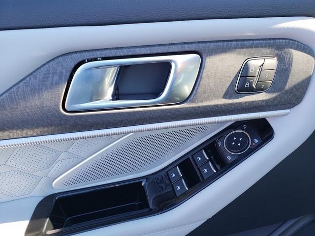 New 2026 Ford Explorer Platinum w/ LUX Leather Package image 15