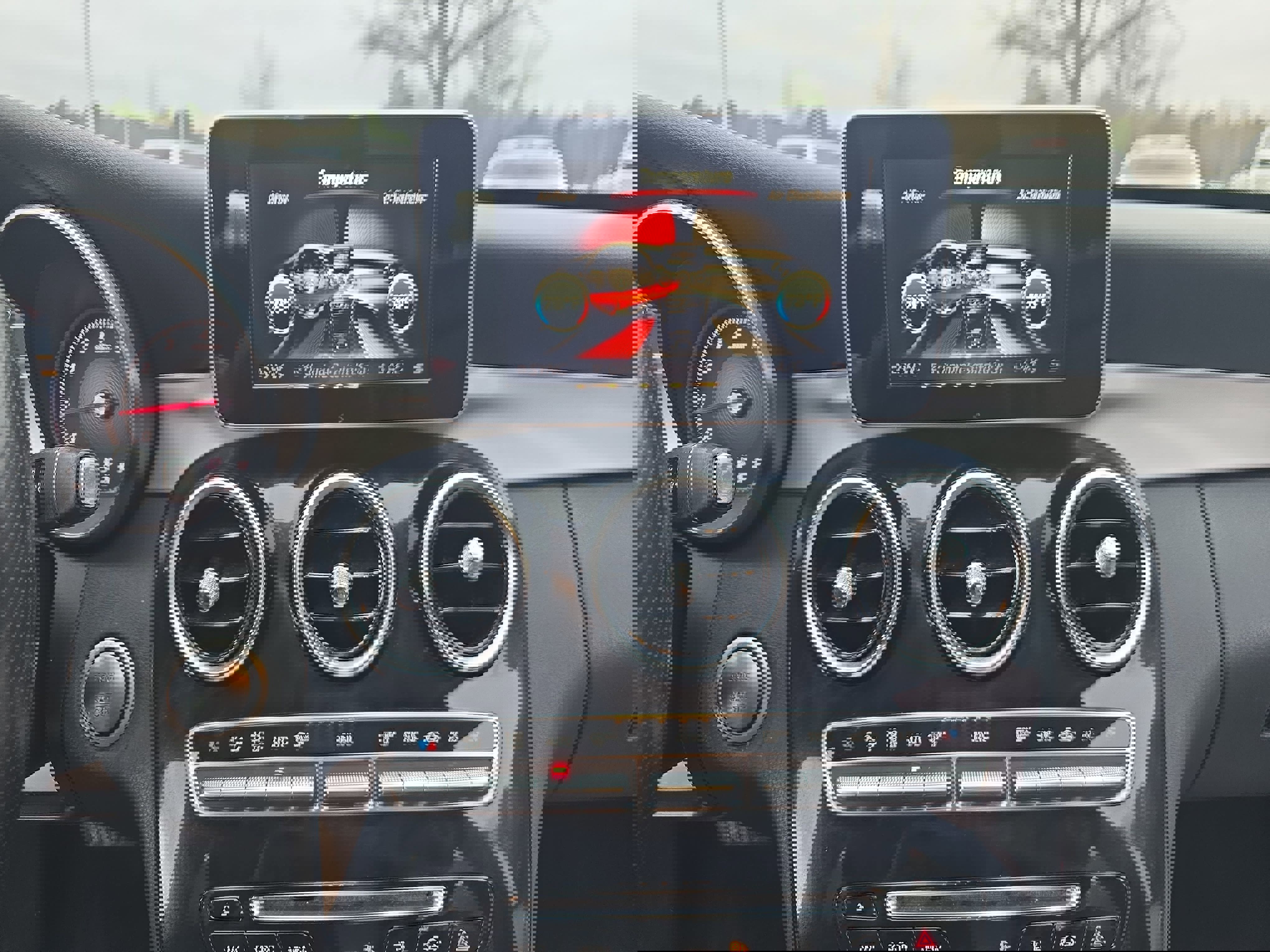 Used 2015 Mercedes-Benz C 300 4MATIC Sedan image 23