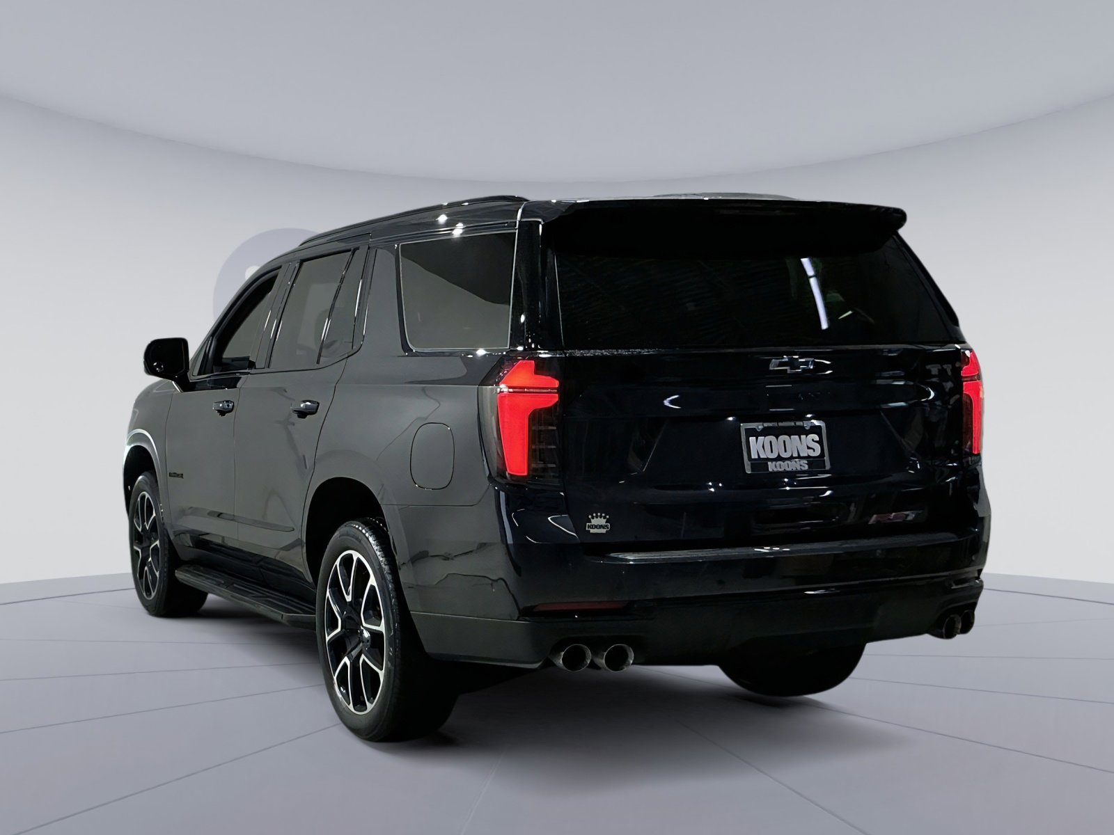 Used 2026 Chevrolet Tahoe RST w/ Comfort Package image 14