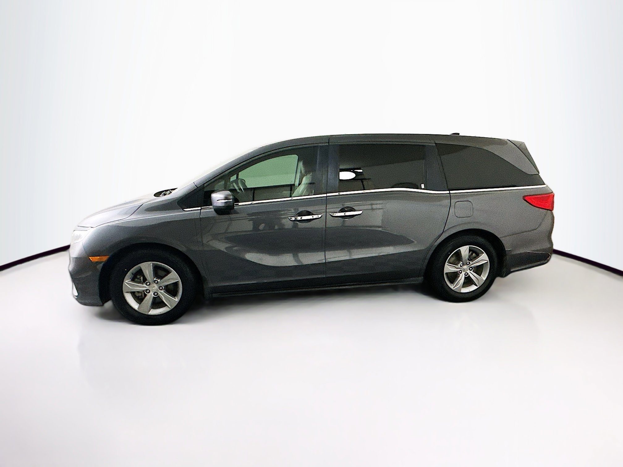 Used 2018 Honda Odyssey EX image 4