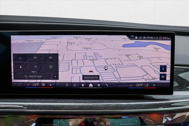 New 2025 BMW i7 eDrive50 w/ Premium Package image 16