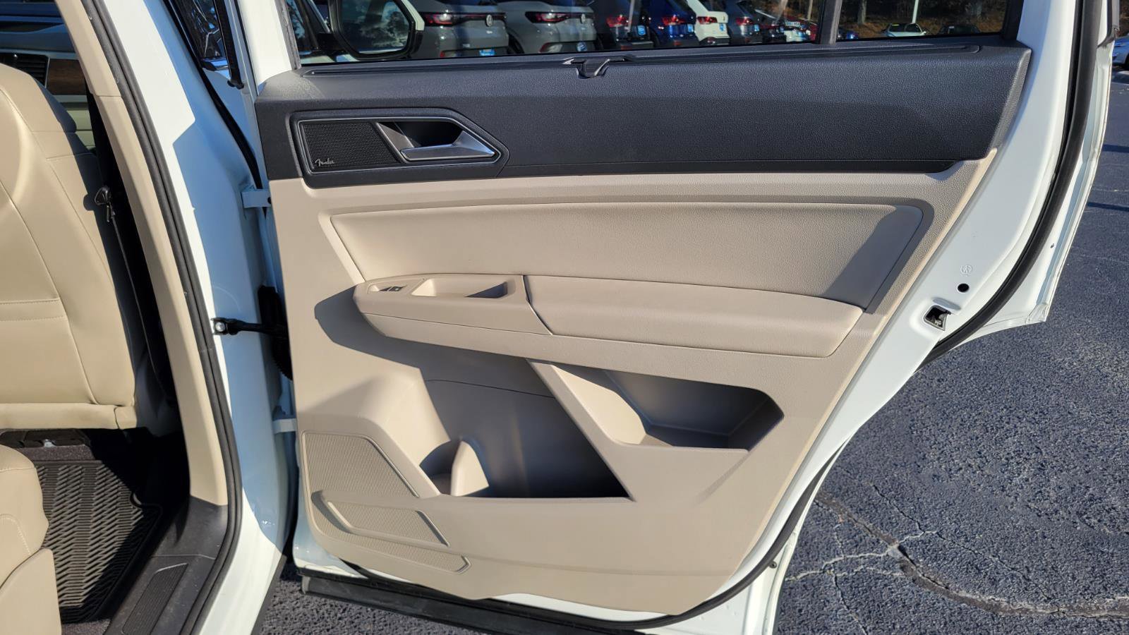 Used 2019 Volkswagen Atlas SEL Premium image 43