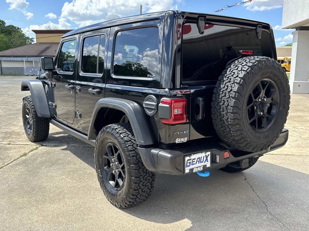 Used 2024 Jeep Wrangler Unlimited image 9