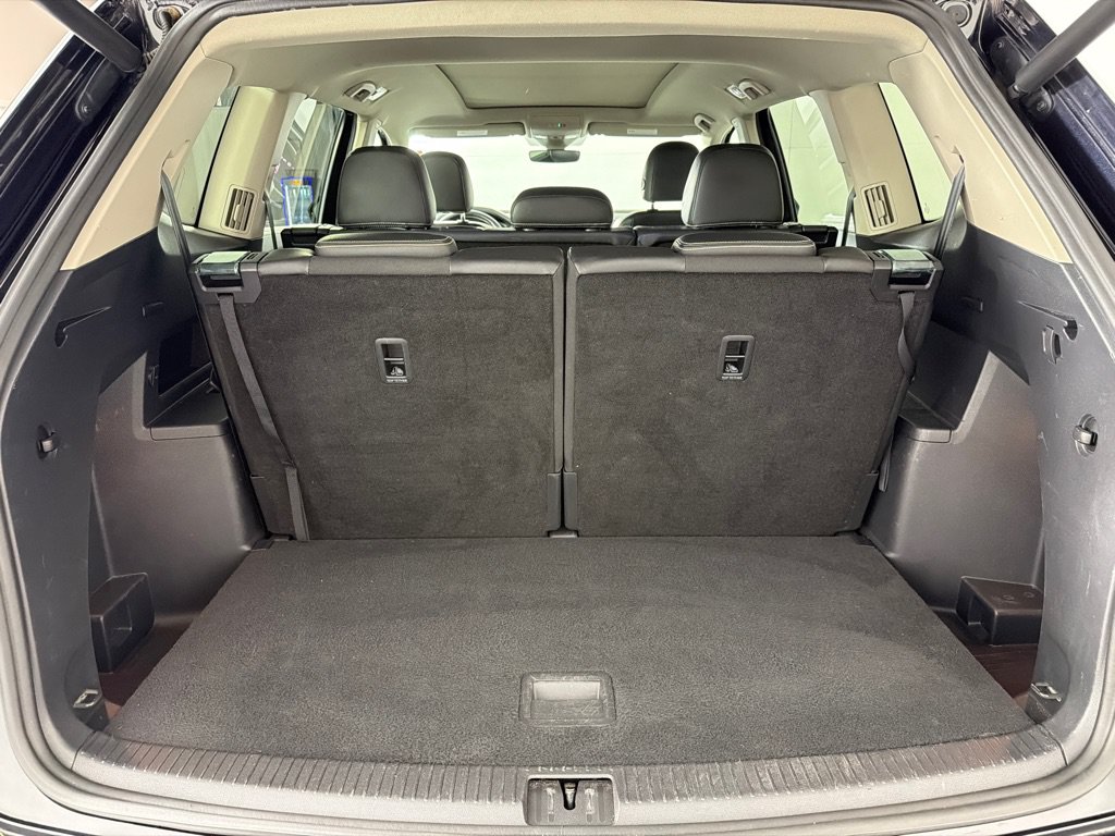 Used 2021 Volkswagen Atlas SEL AWD/4WD image 17