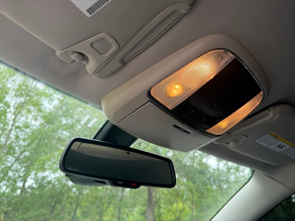 Used 2021 Chrysler 300 Touring w/ Sport Appearance Package image 29