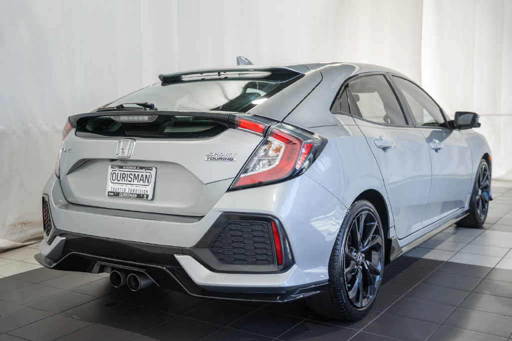 Used 2017 Honda Civic Sport Touring image 4