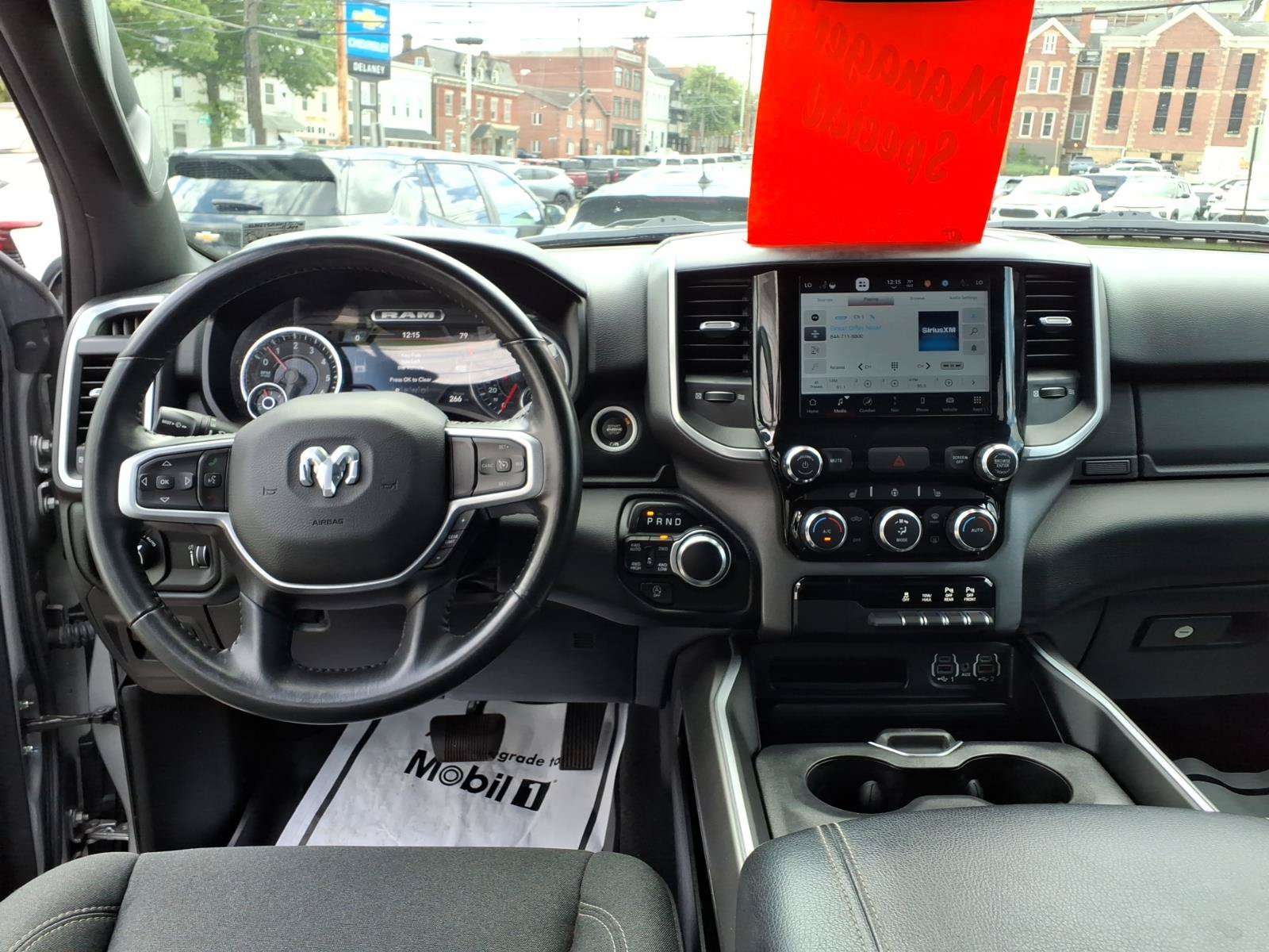 Used 2022 RAM 1500 Big Horn AWD/4WD image 16