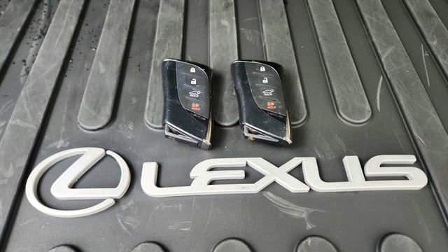 Used 2024 Lexus UX 250h FWD image 60