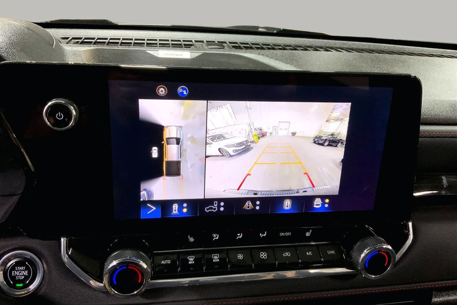 Used 2023 Chevrolet Colorado Z71 w/ Z71 Convenience Package 2 AWD/4WD image 27