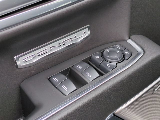 Used 2024 GMC Sierra 1500 Denali w/ Denali Reserve Package AWD/4WD image 13
