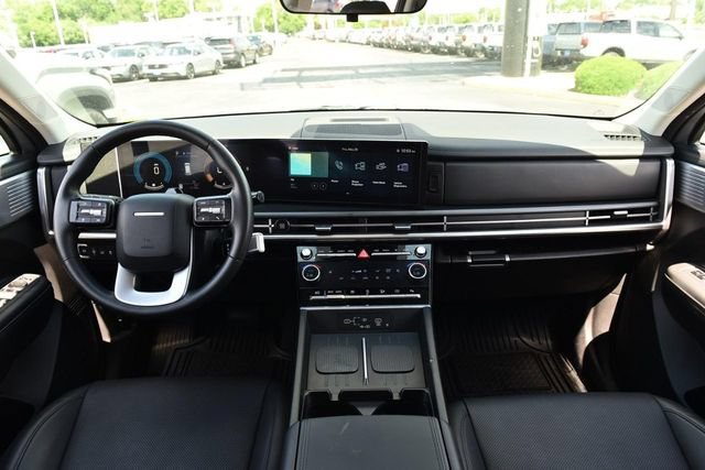 Used 2025 Hyundai Santa Fe SEL AWD/4WD image 7