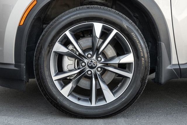 Used 2024 INFINITI QX60 Luxe w/ Performance Audio Package AWD/4WD image 16