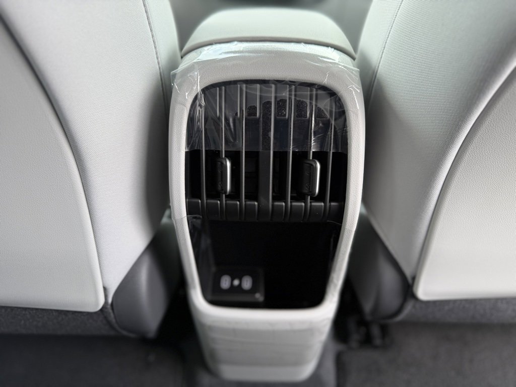 New 2025 Hyundai Kona SEL image 23