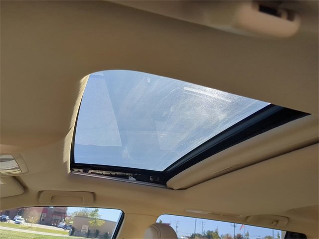 Used 2014 Toyota Highlander XLE image 19