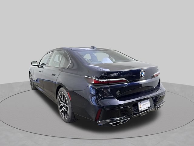 Used 2026 BMW 760i xDrive AWD/4WD image 31
