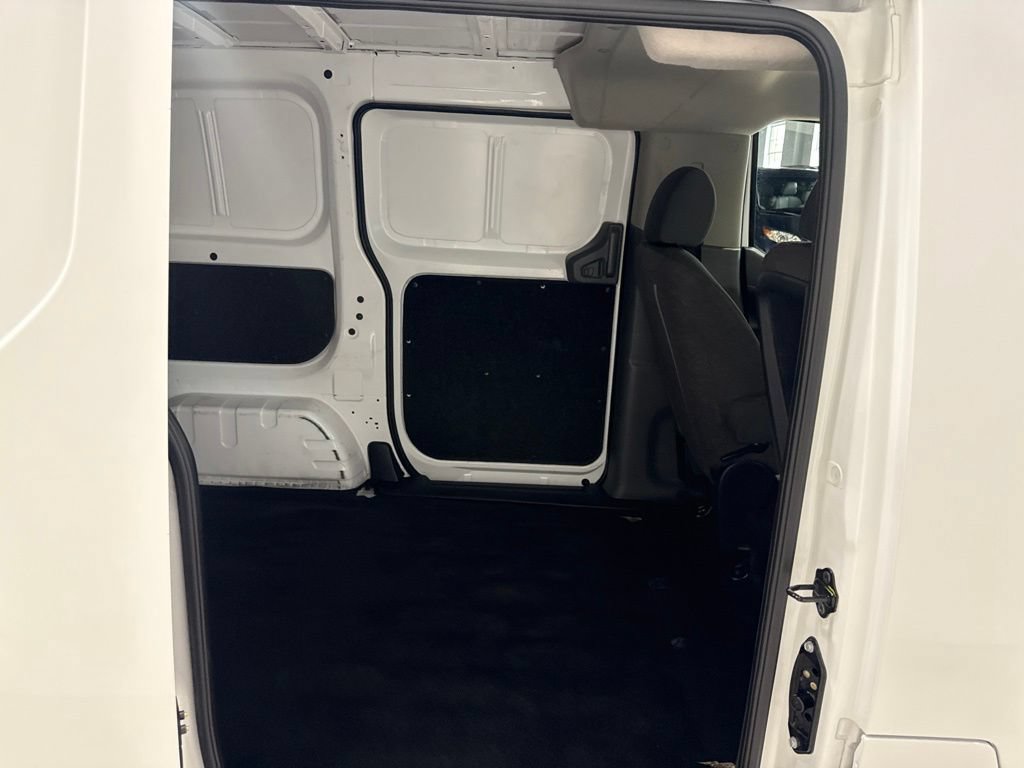 Used 2018 Nissan NV200 SV FWD image 27
