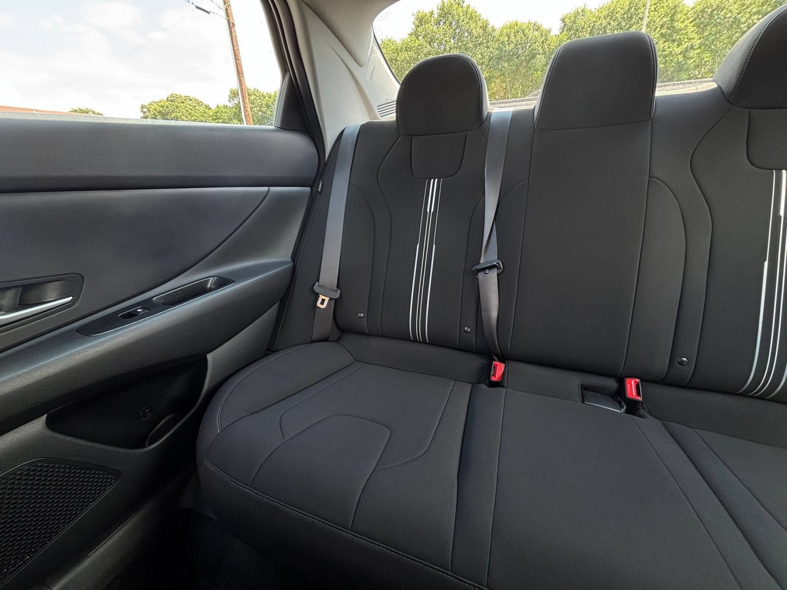 Used 2026 Hyundai Elantra Hybrid FWD image 38
