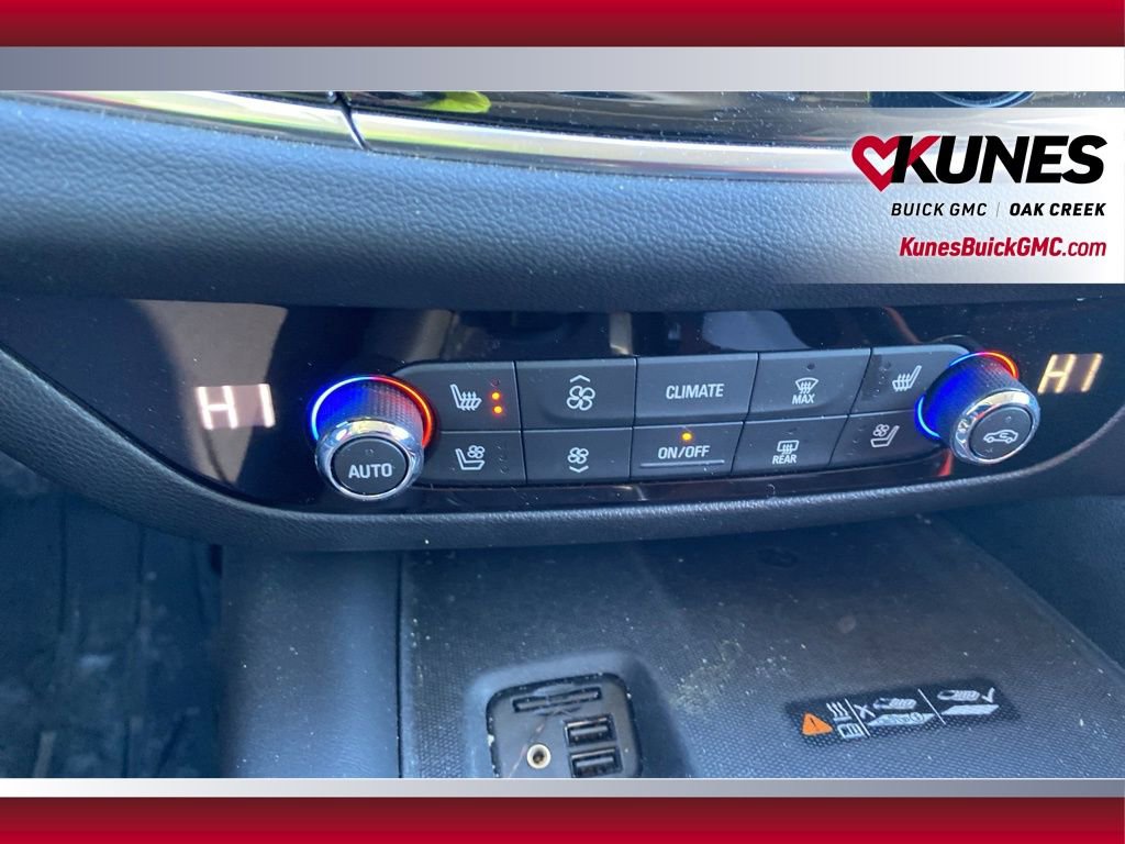 Used 2021 Buick Enclave Avenir w/ Avenir Technology Package image 19