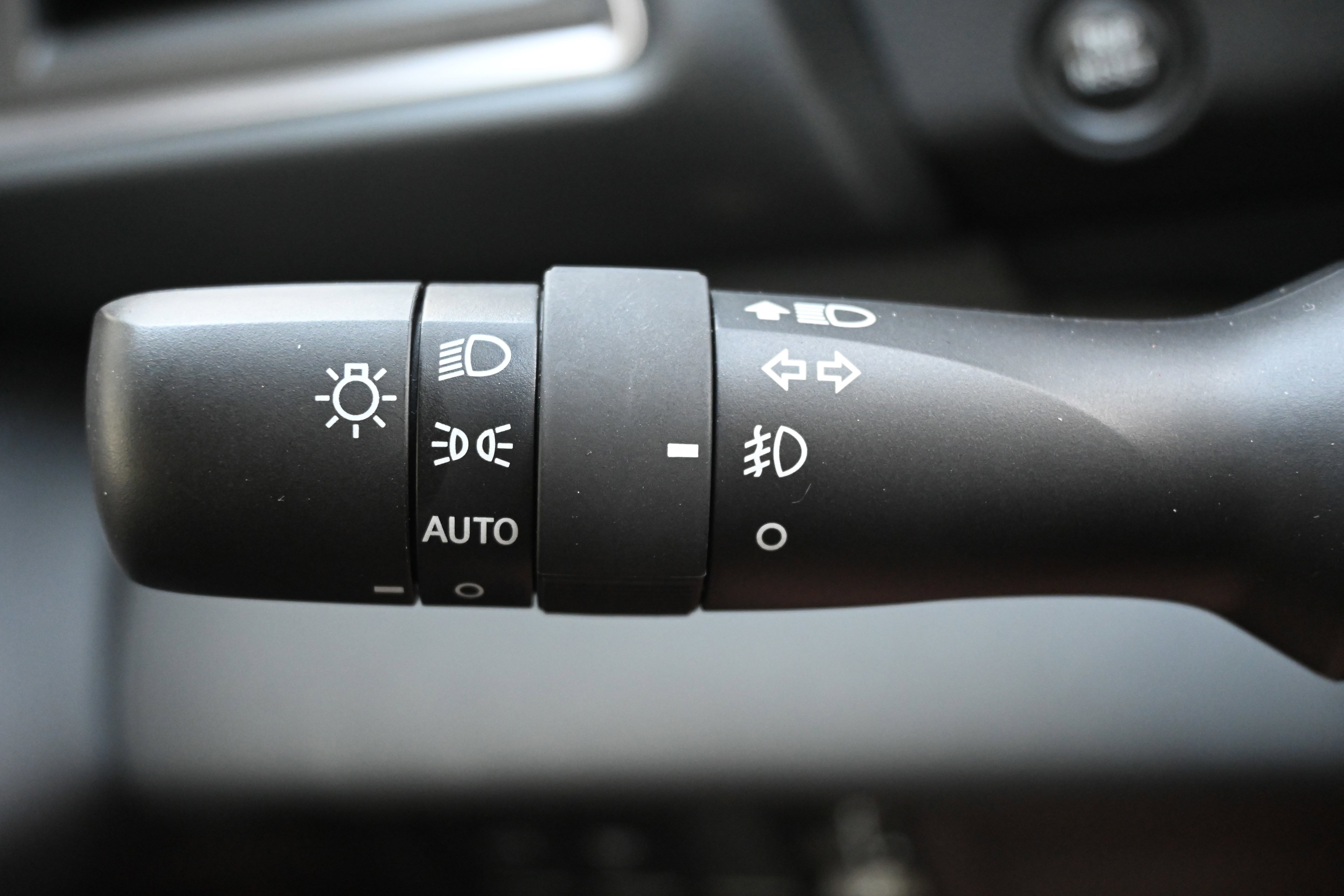 Certified 2025 Subaru Ascent Limited image 27