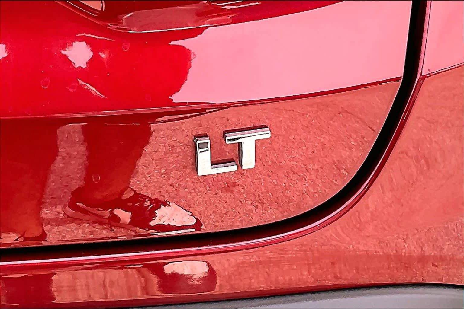 Used 2024 Chevrolet Trax LT FWD image 10