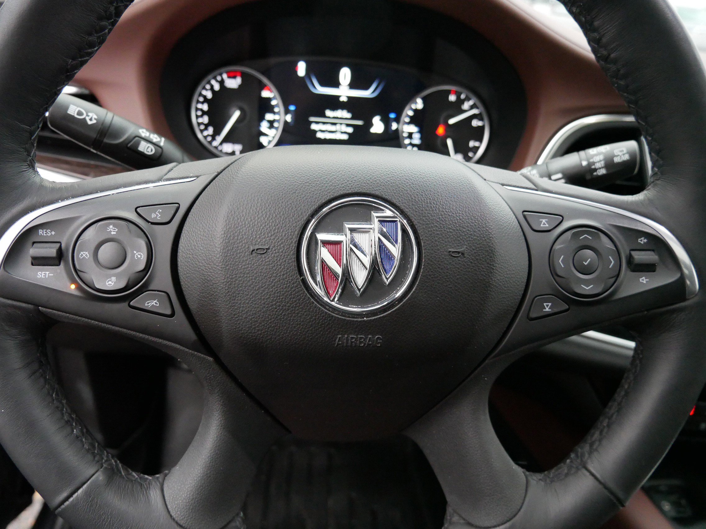 Certified 2021 Buick Enclave Avenir w/ Avenir Technology Package image 18