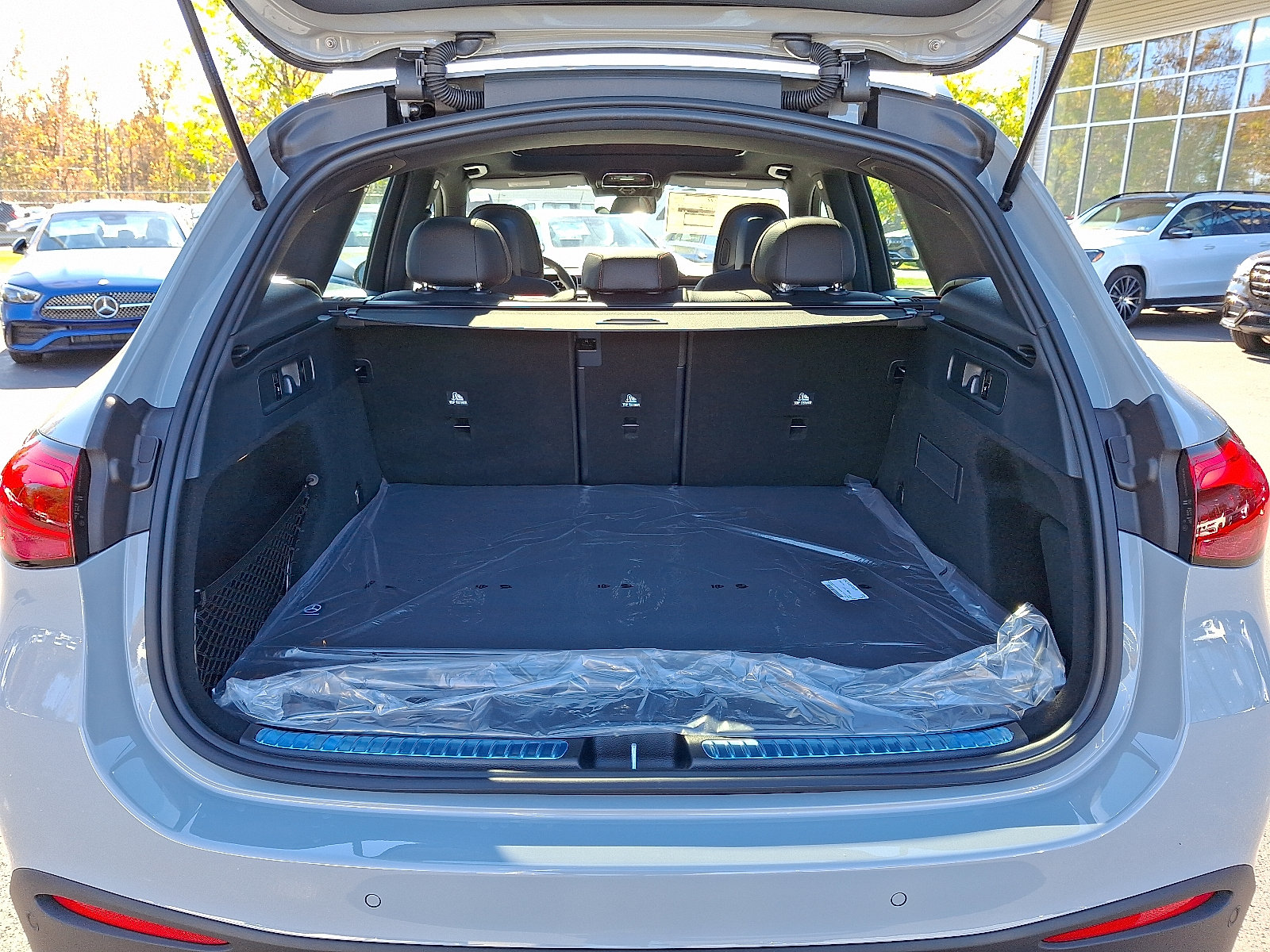 Used 2026 Mercedes-Benz GLC 43 AMG 4MATIC image 23
