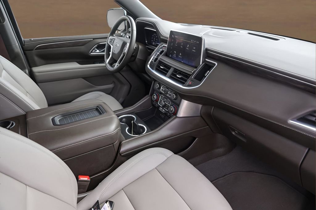 Used 2023 Chevrolet Tahoe Z71 w/ Luxury Package image 29