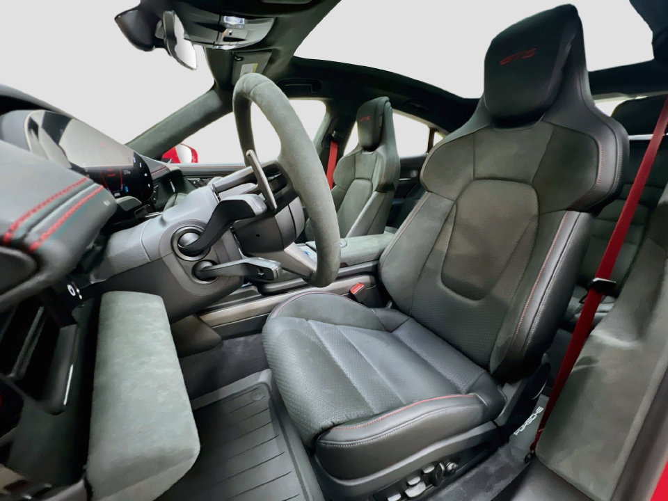 New 2026 Porsche Taycan GTS AWD/4WD image 5