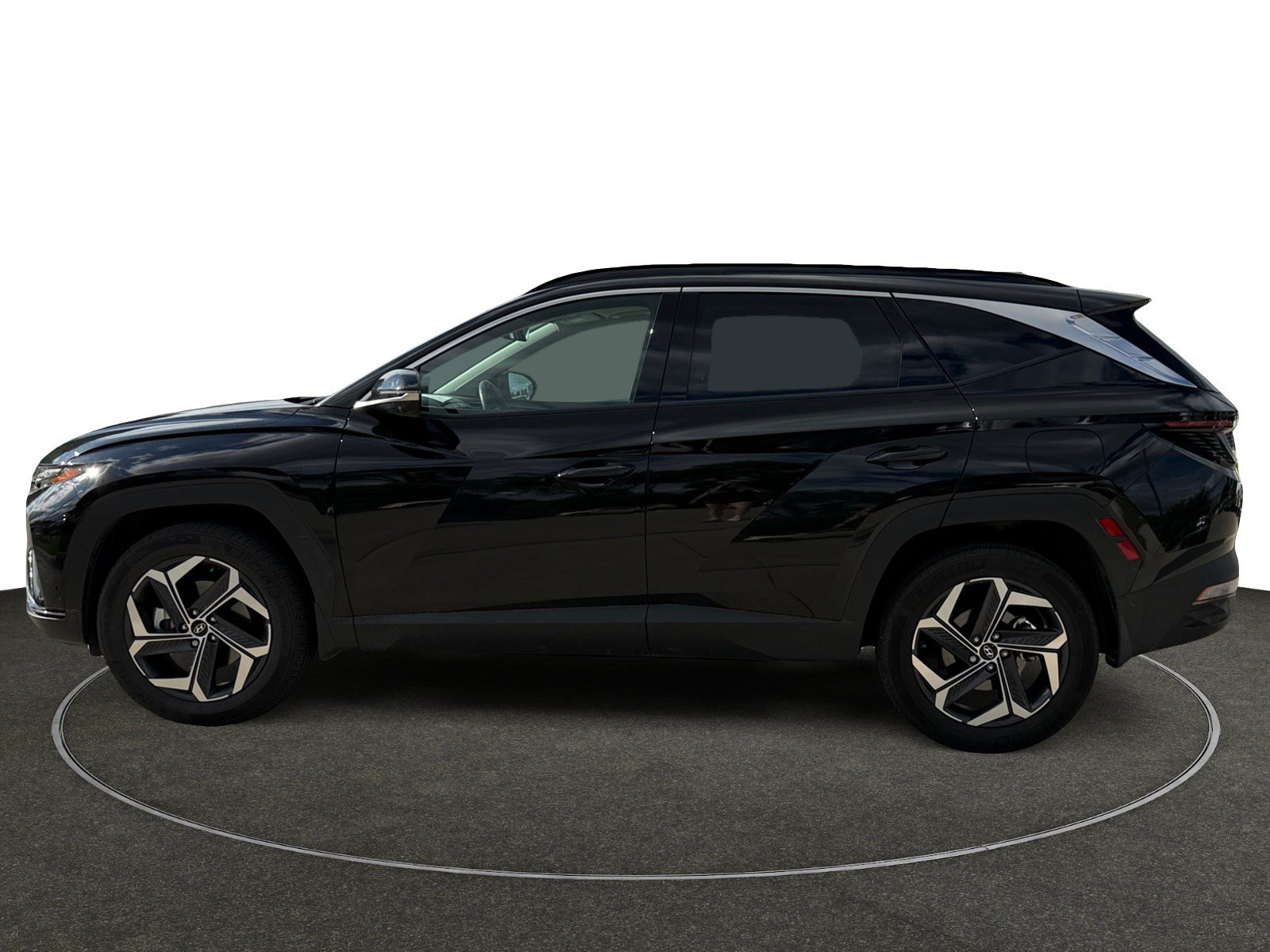 Used 2024 Hyundai Tucson Limited AWD/4WD image 2