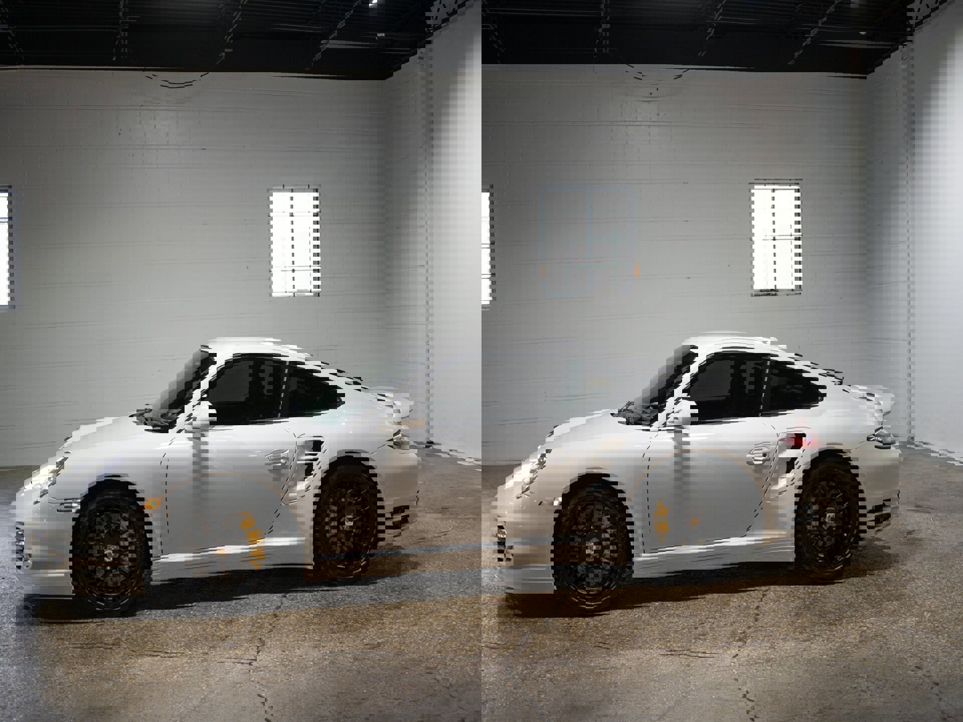 Used 2013 Porsche 911 Turbo S image 5