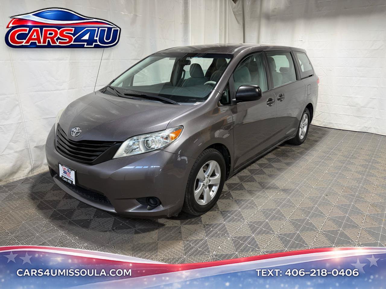 Used 2011 Toyota Sienna w/ Towing Pkg