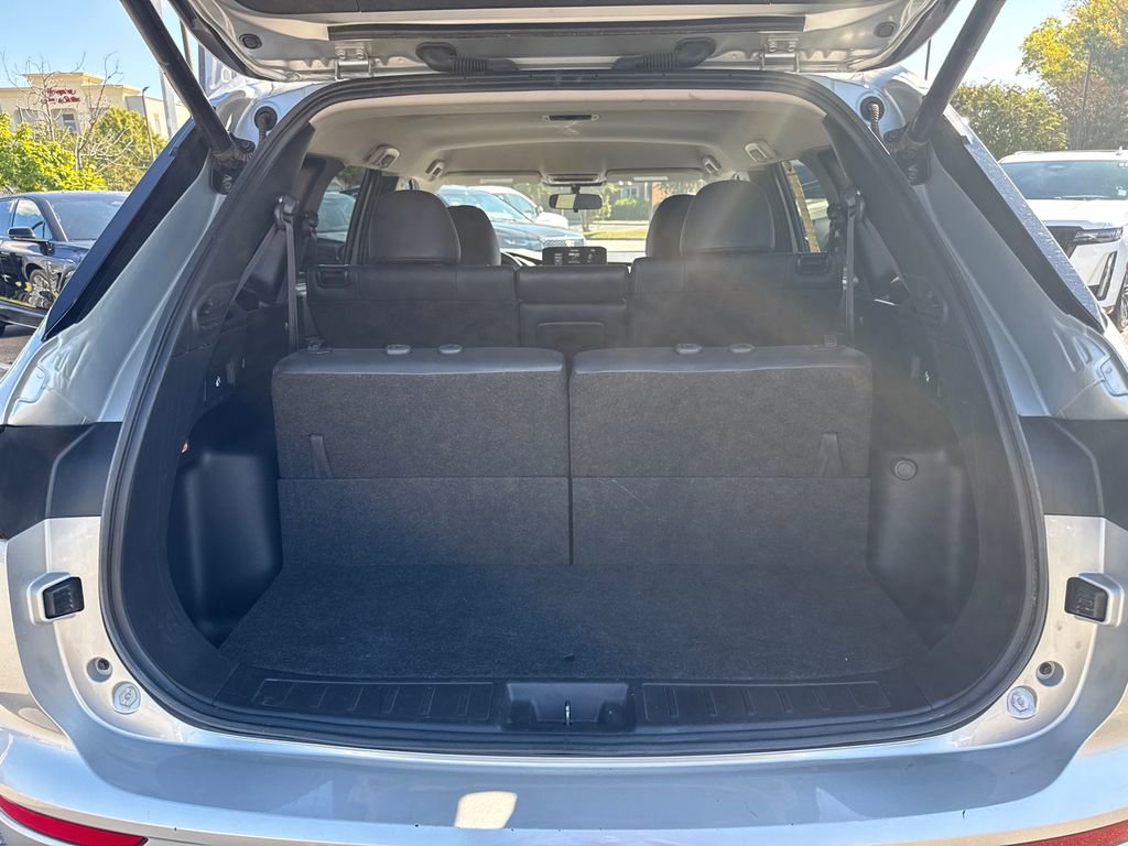 Used 2024 Mitsubishi Outlander SE image 18