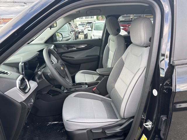 New 2026 Chevrolet TrailBlazer LS w/ LS Convenience Package FWD image 8