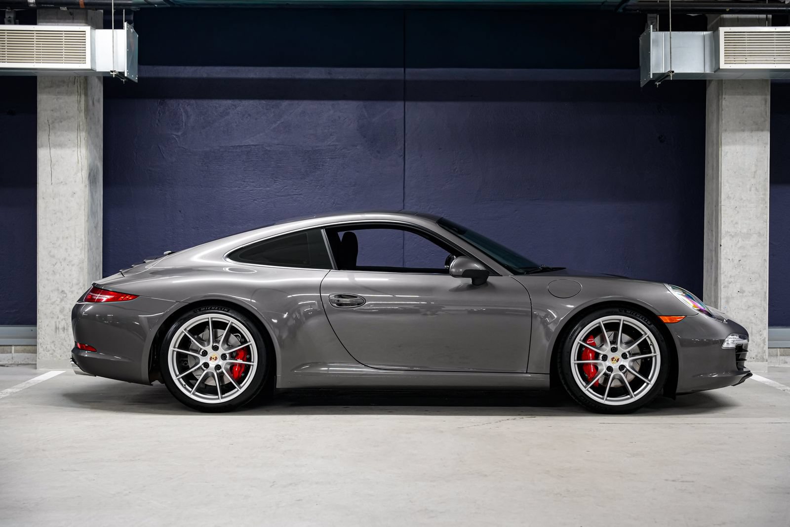 Used 2013 Porsche 911 Carrera S RWD image 2