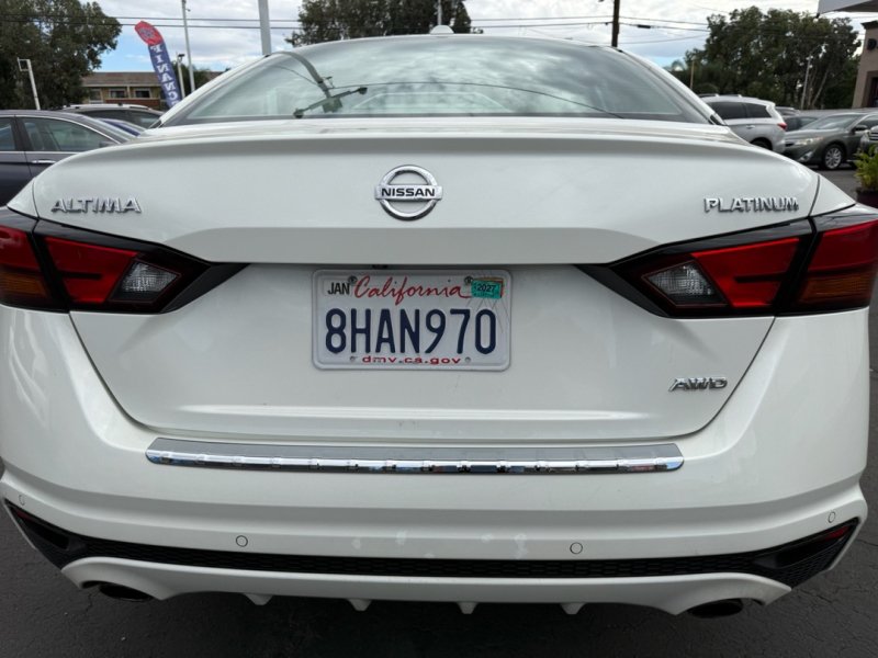 Used 2019 Nissan Altima 2.5 Platinum AWD/4WD image 9