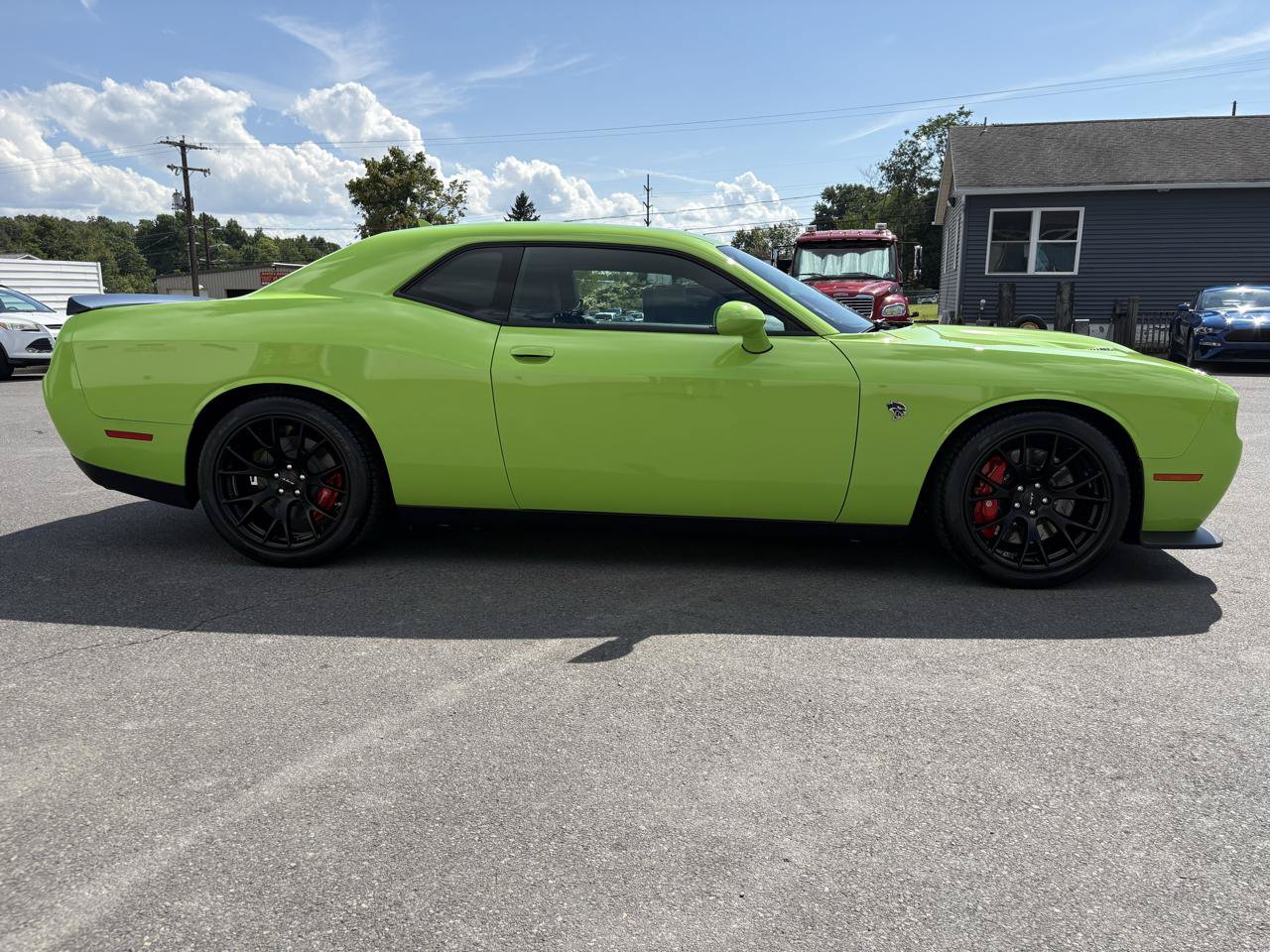 Used 2015 Dodge Challenger SRT Hellcat RWD image 6