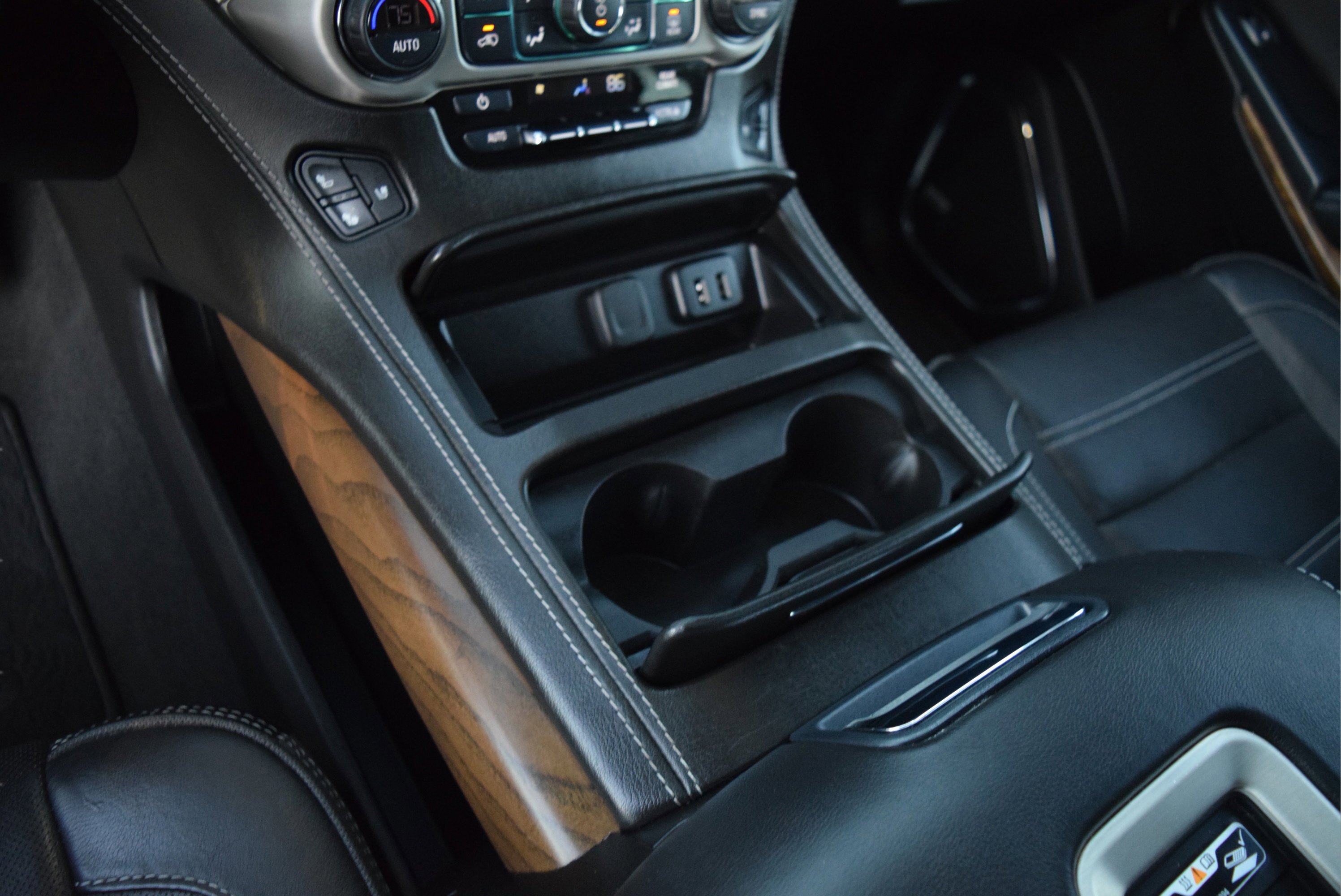 Used 2020 GMC Yukon XL Denali w/ Denali Ultimate Package image 20