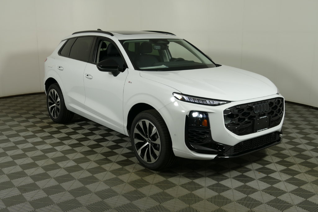 New 2026 Audi Q3 quattro 2.0T